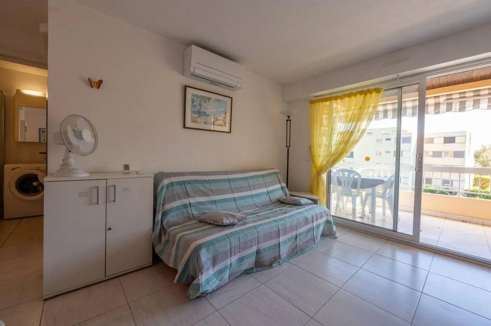 Apartment Superbe T3 Clim / Piscine / Commerces Et Plages. Le Lavandou