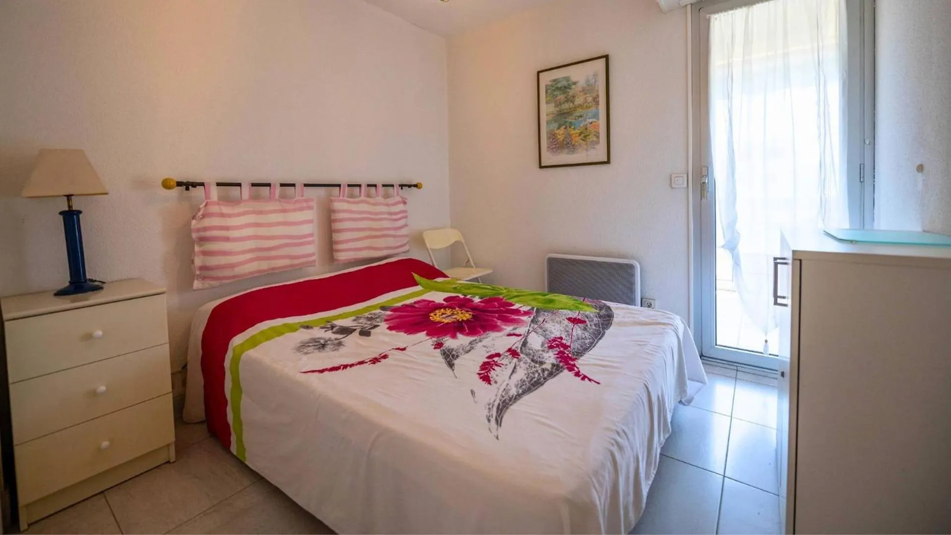 Apartment Superbe T3 Clim / Piscine / Commerces Et Plages. Le Lavandou